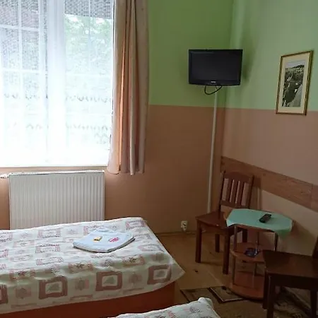 Warmia -pensjonat, Hostel *