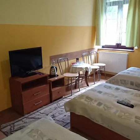 بيت شباب Warmia -pensjonat, *